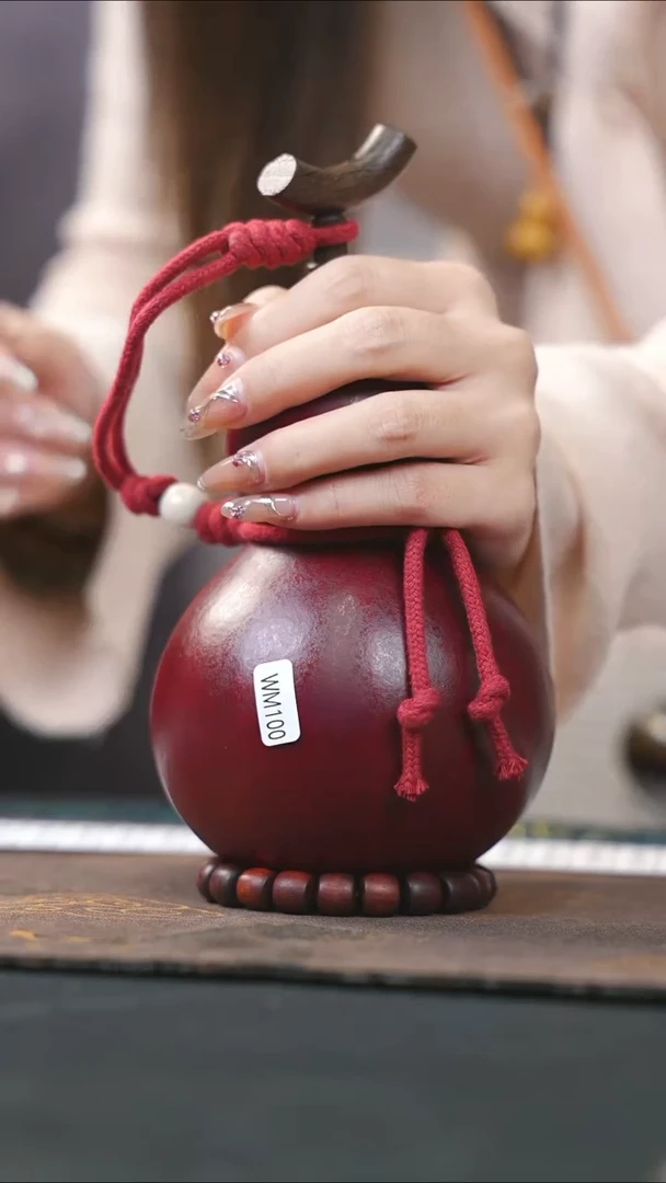 【闪购商品】WM100红色小容量酒葫芦随缘发