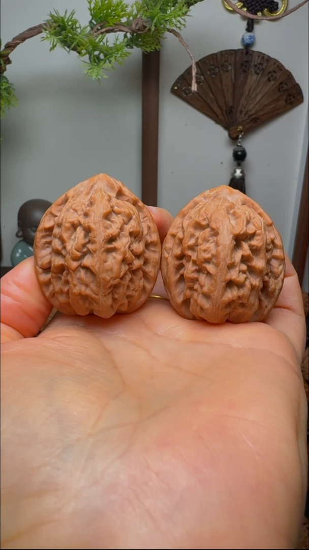 把件文玩核桃红锦锂货头  肚40