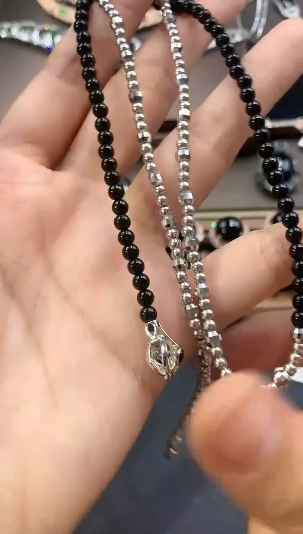 颈饰18K金镶嵌翡翠C178