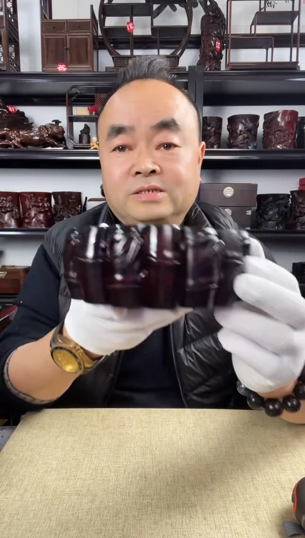 木老李红木工艺品194瑕疵