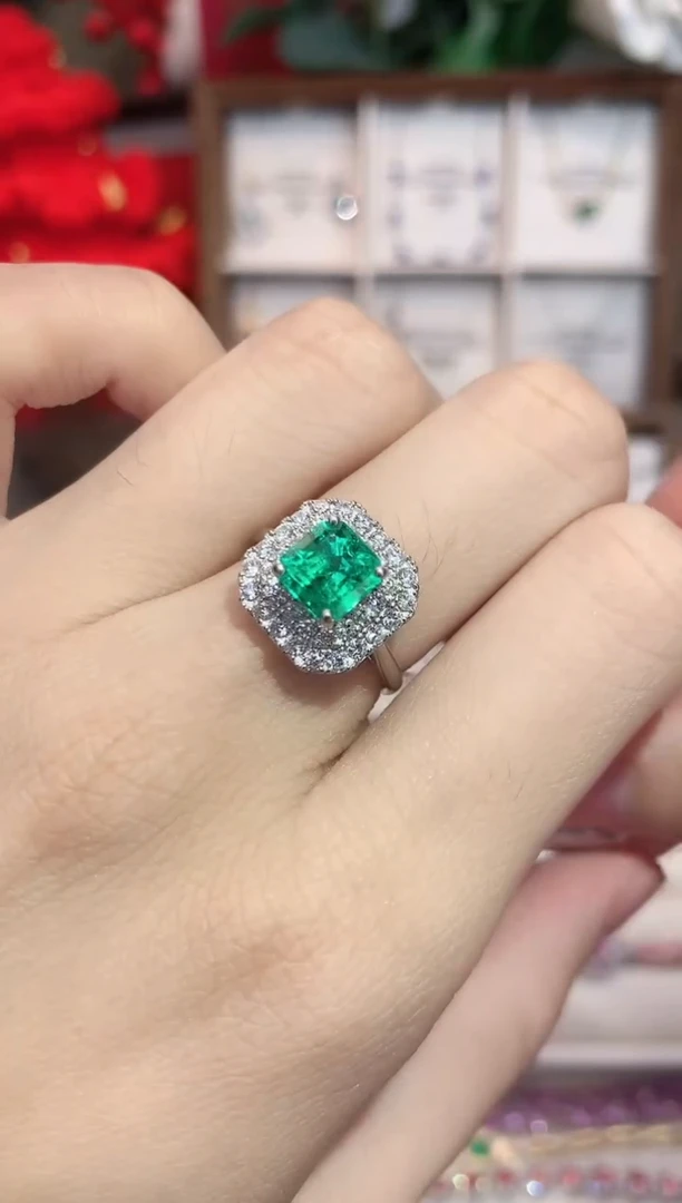 铂Pt900镶嵌戒指祖母绿1.65ct/天然宝石/七天无理由