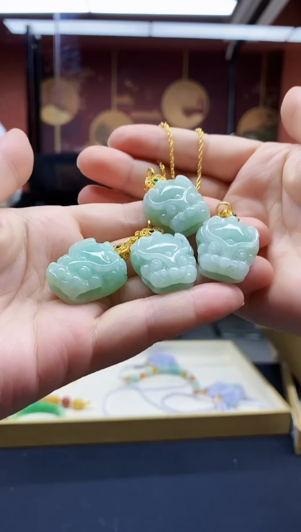 颈饰未镶嵌翡翠翡翠吊坠