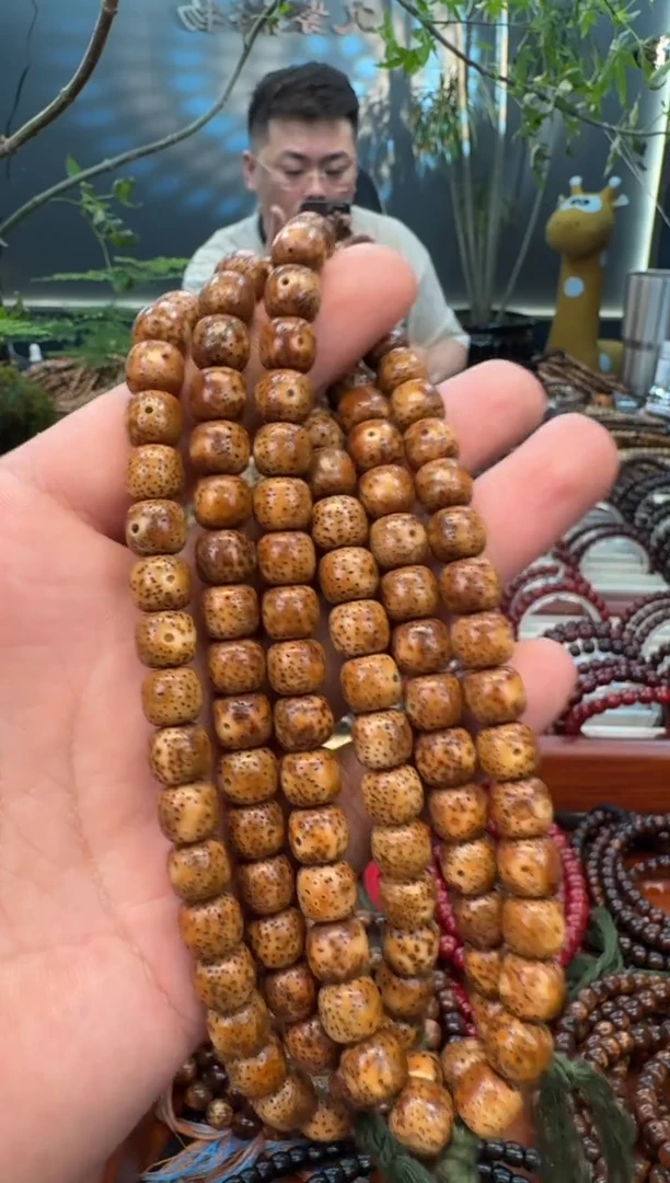 手串星月菩提8*9虎皮陈籽星月菩提手持