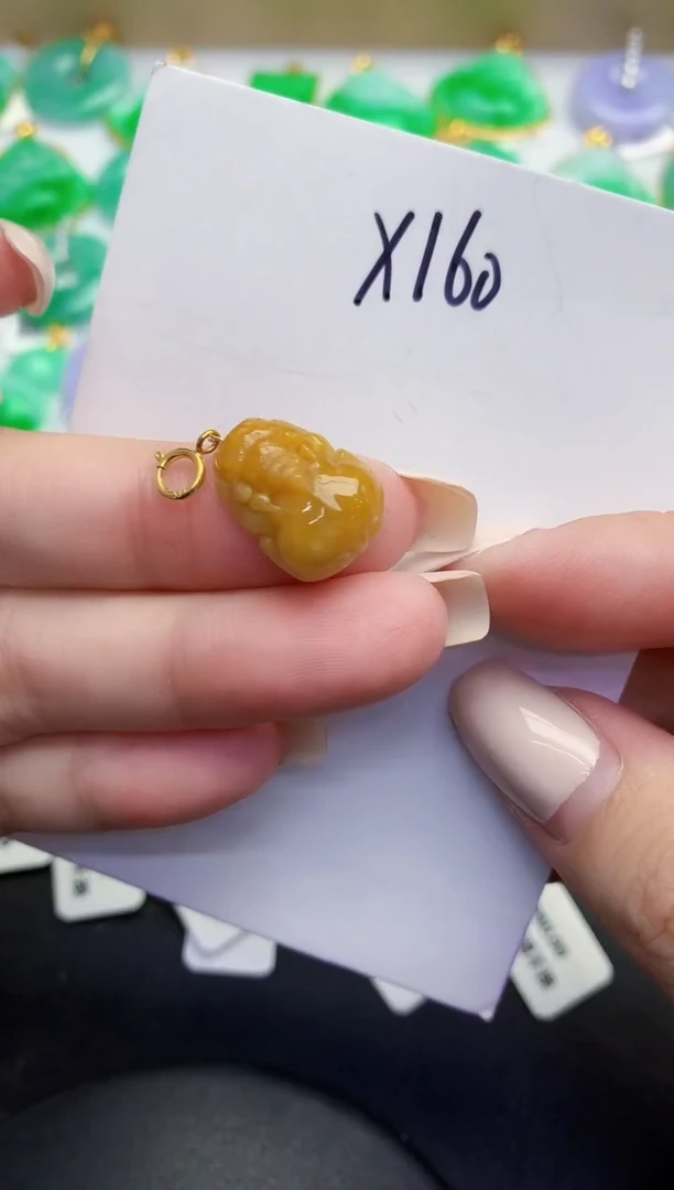 颈饰未镶嵌翡翠缅甸天然翡翠A货