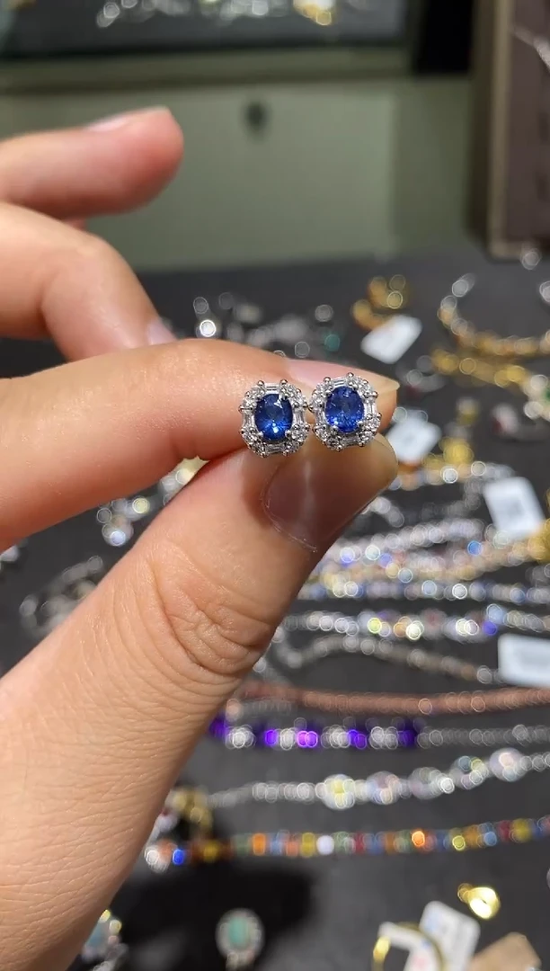 耳饰蓝宝石银S925镶嵌耳饰