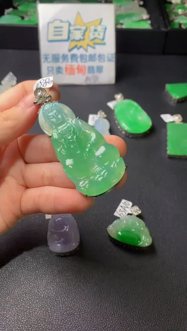 颈饰银S925镶嵌翡翠翡翠