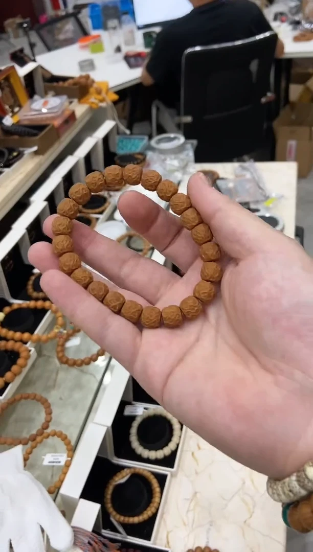 菩提手串/手链猴头雕刻全品虎须手串卡10+