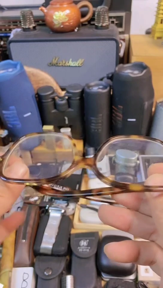 瓷片闪购商品，如图所示