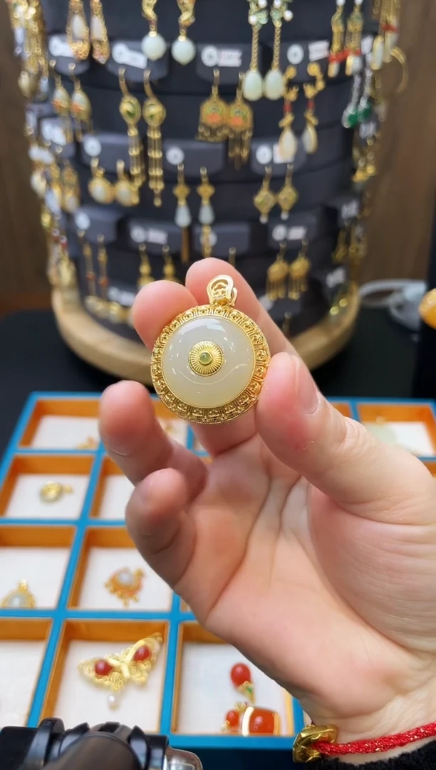 【闪购商品】和田玉（碧玉）吊坠银S925镀金镶嵌吊坠