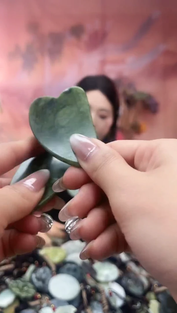 未镶嵌岫玉吊坠多样性发货 拍一发一