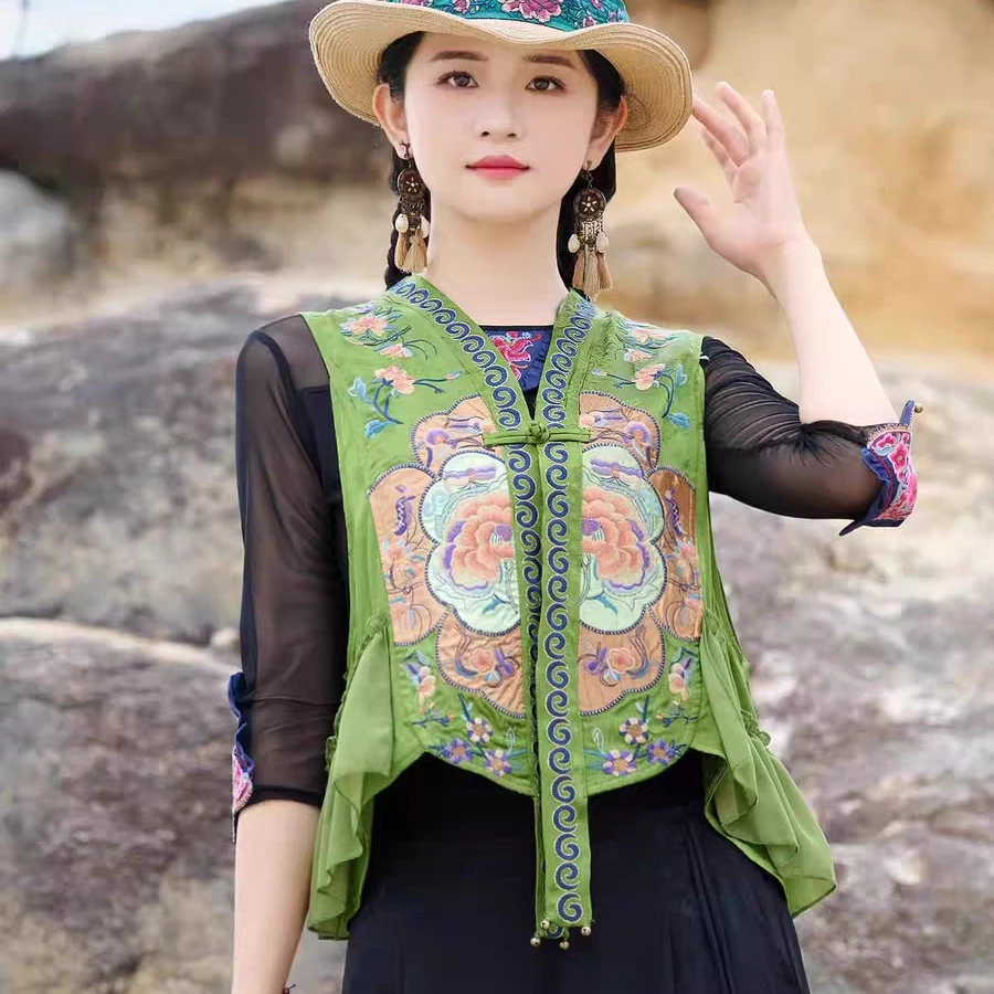 秋季民族风女装重工刺绣时尚V领中国风马甲复古显瘦马夹坎肩背心