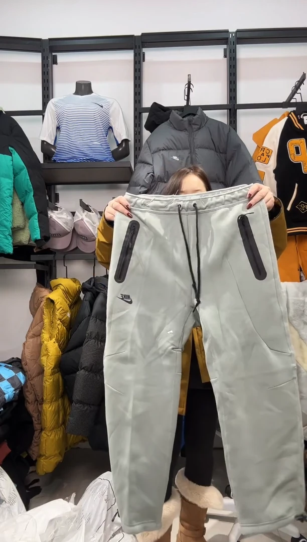 2404闪购编码 Nike/Jordan运动卫衣裤以直播间过款为准 尺码·175