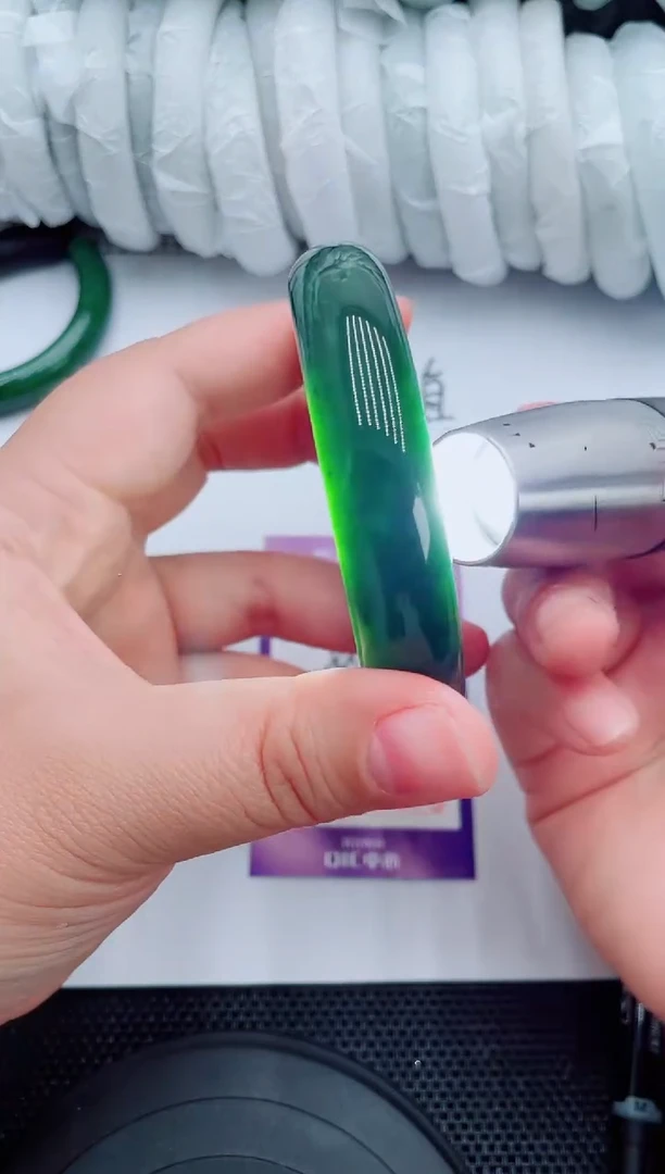 和田玉手镯未镶嵌D66-58-59