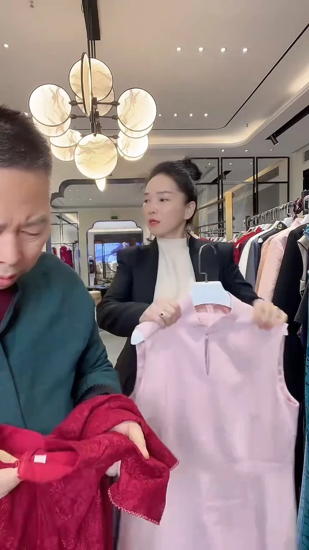 粉色进口醋酸日常裙子l码 399