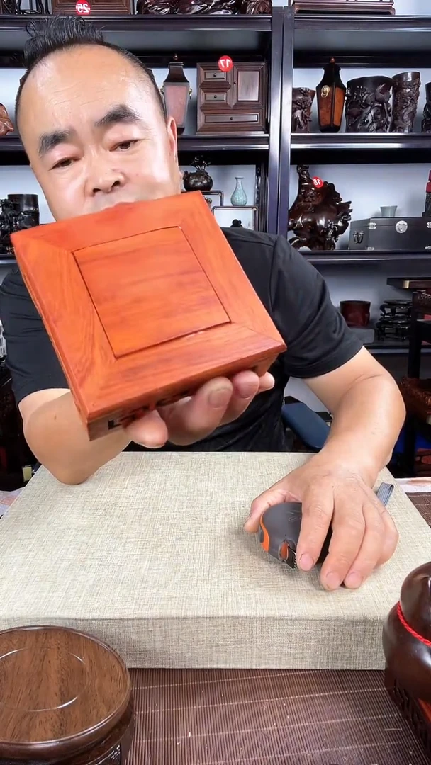 木HHL 正方老李红木工艺品