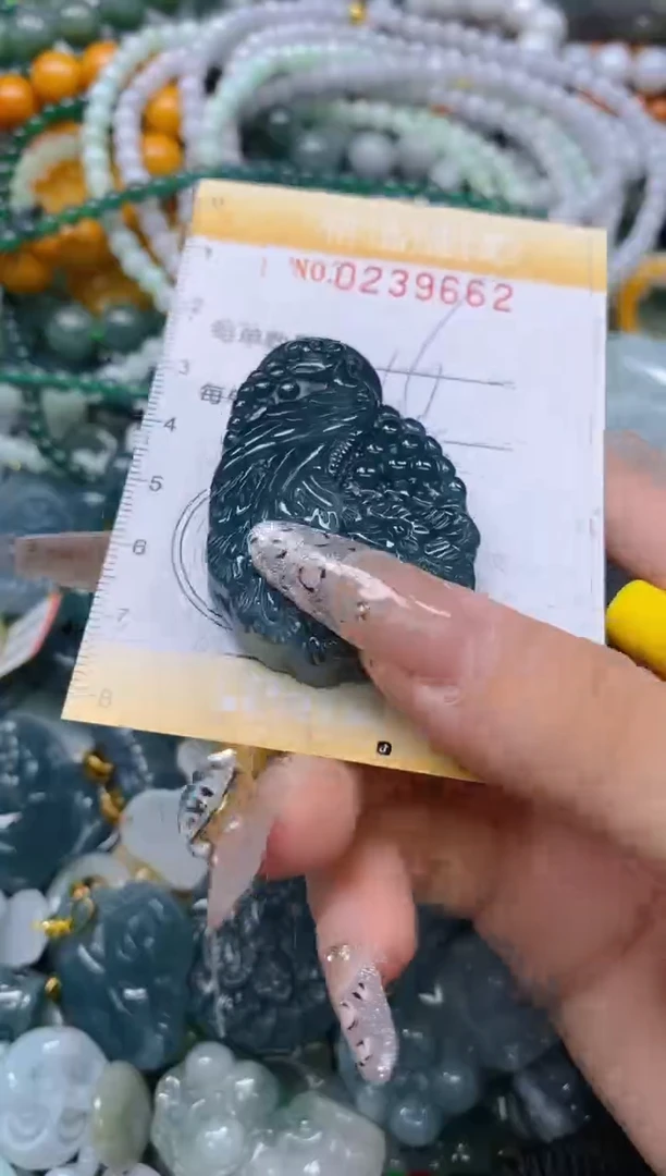 颈饰未镶嵌翡翠闪购0239662多样性发其一