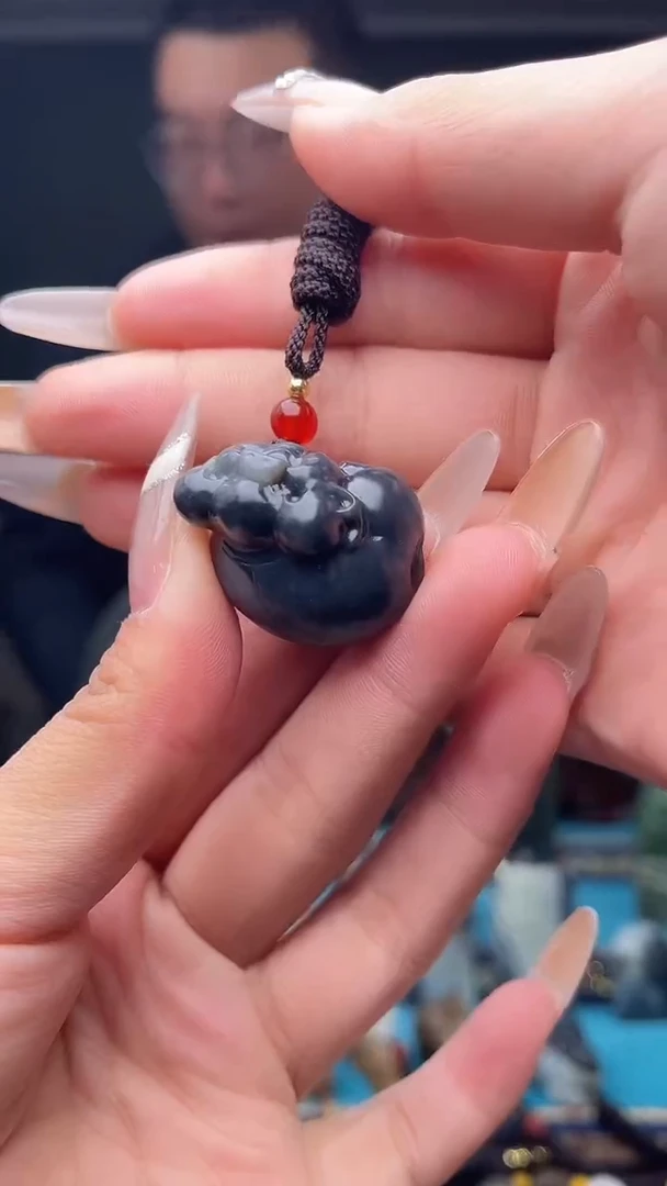 未镶嵌和田玉挂件1