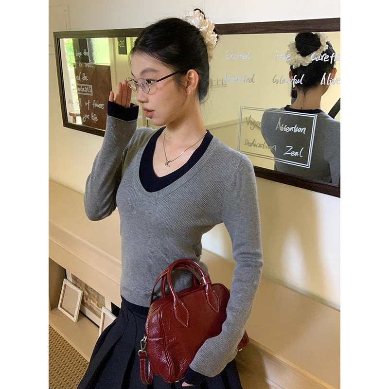 【秋秋清仓】冬季设计感拼接假两件撞色V领毛衣Z821