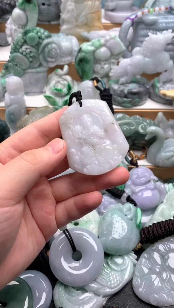 吊坠(不含链)未镶嵌翡翠1