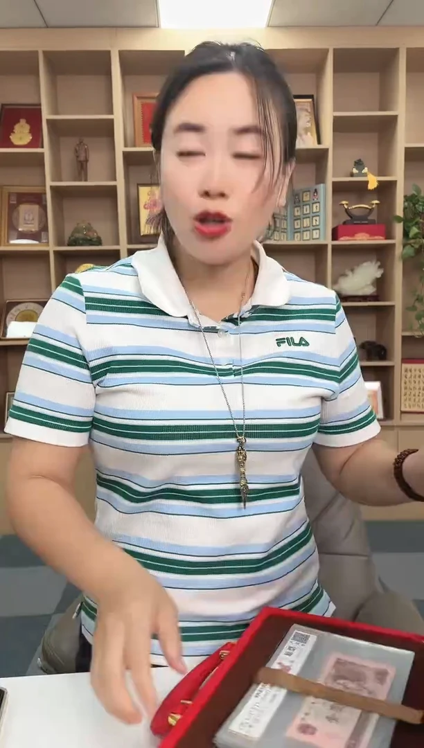 山河一片红箱子合集