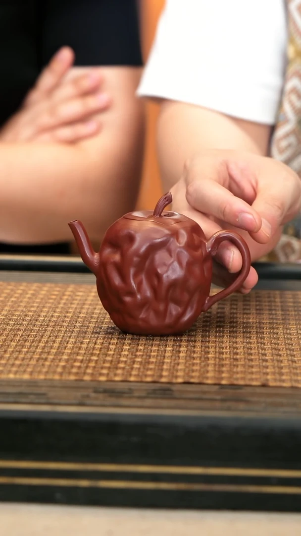 茶壶紫砂WXT25《红枣壶》朱泥