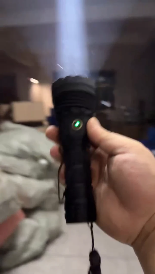 【98K爷字辈】超亮铝合金定焦强光手电筒