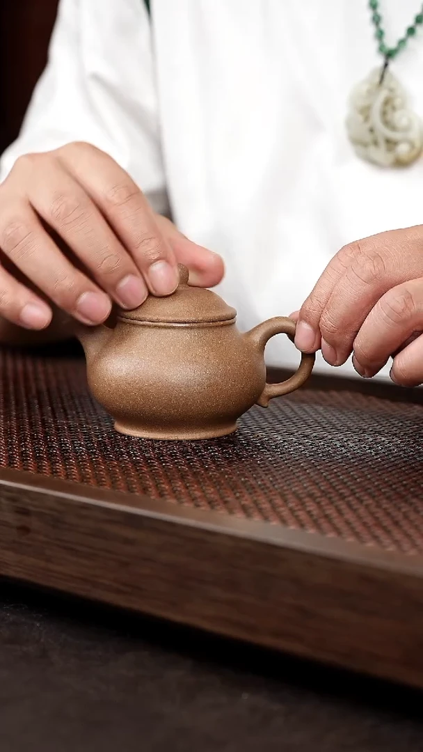 茶壶紫砂芝麻绿潘壶