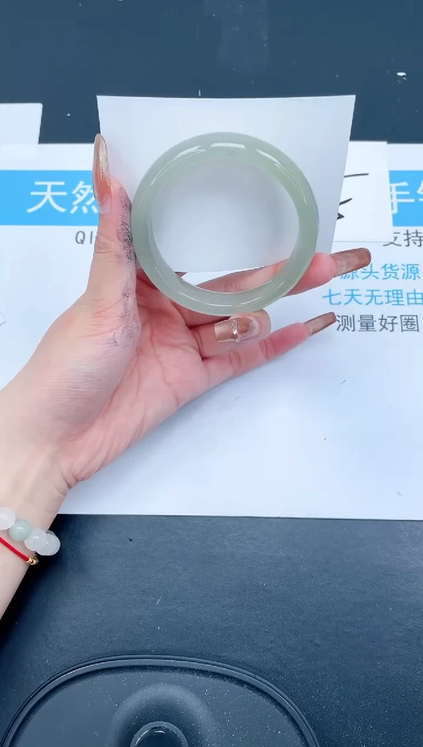 【闪购商品】石英质玉手镯未镶嵌367-57