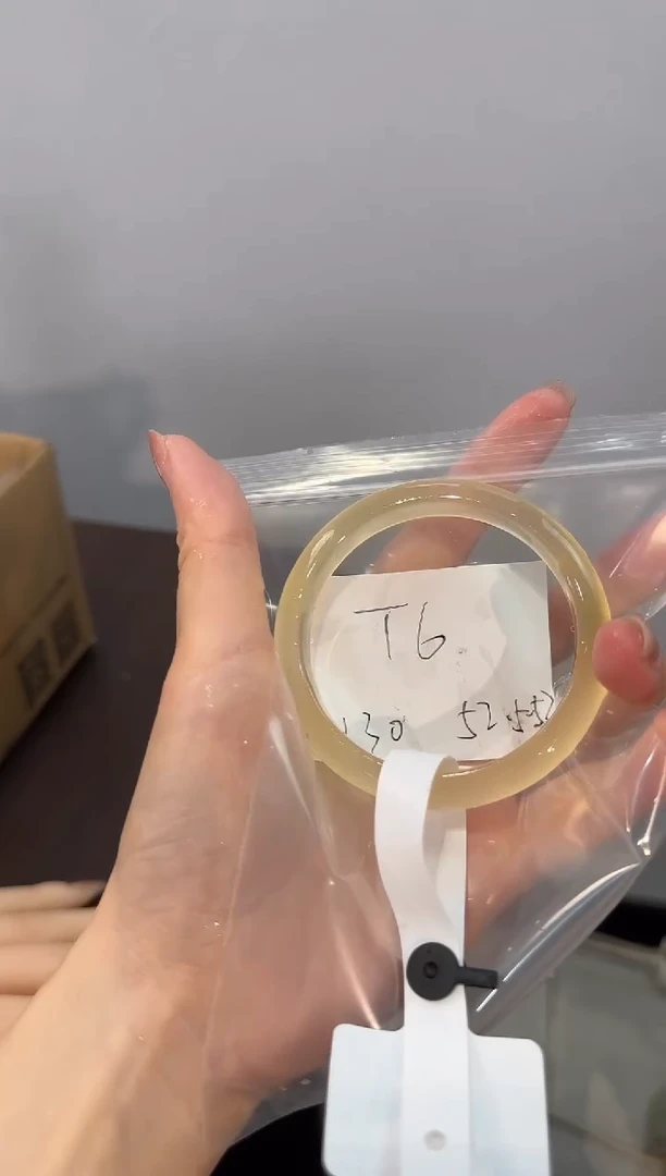 玛瑙/玉髓手镯未镶嵌T6