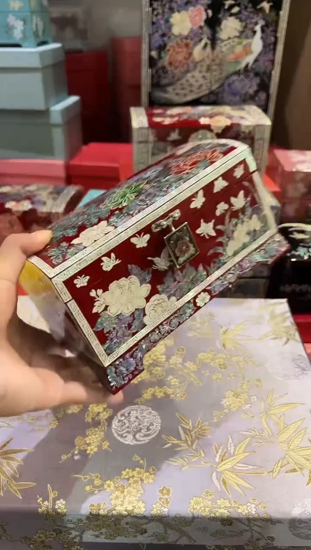 微瑕按扣扇贝底·弘贝雅螺钿漆器文化馆