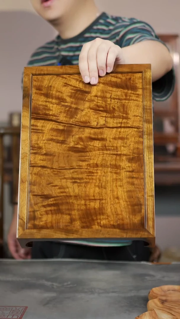 金丝楠585阴沉满花纹文房小炕几