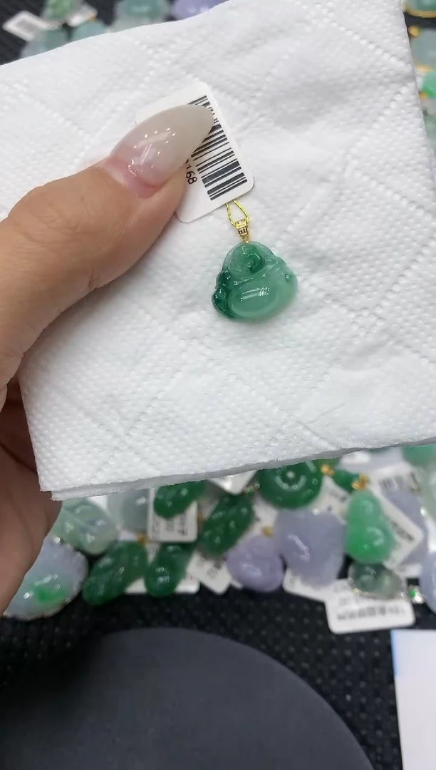 颈饰18K金镶嵌翡翠11111111111