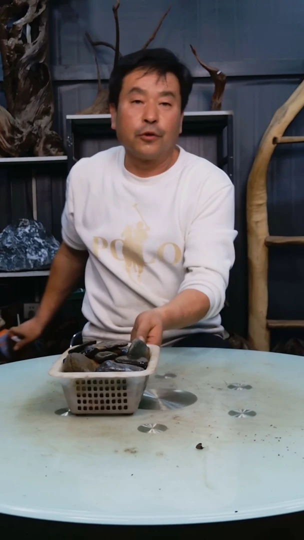 木随机发货一筐溪流石4斤9.9