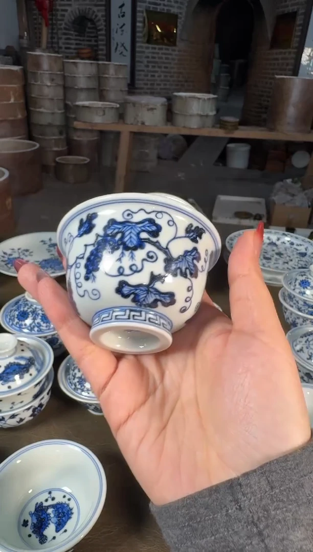 杯子陶瓷C****6三方器合葡萄中号压手杯