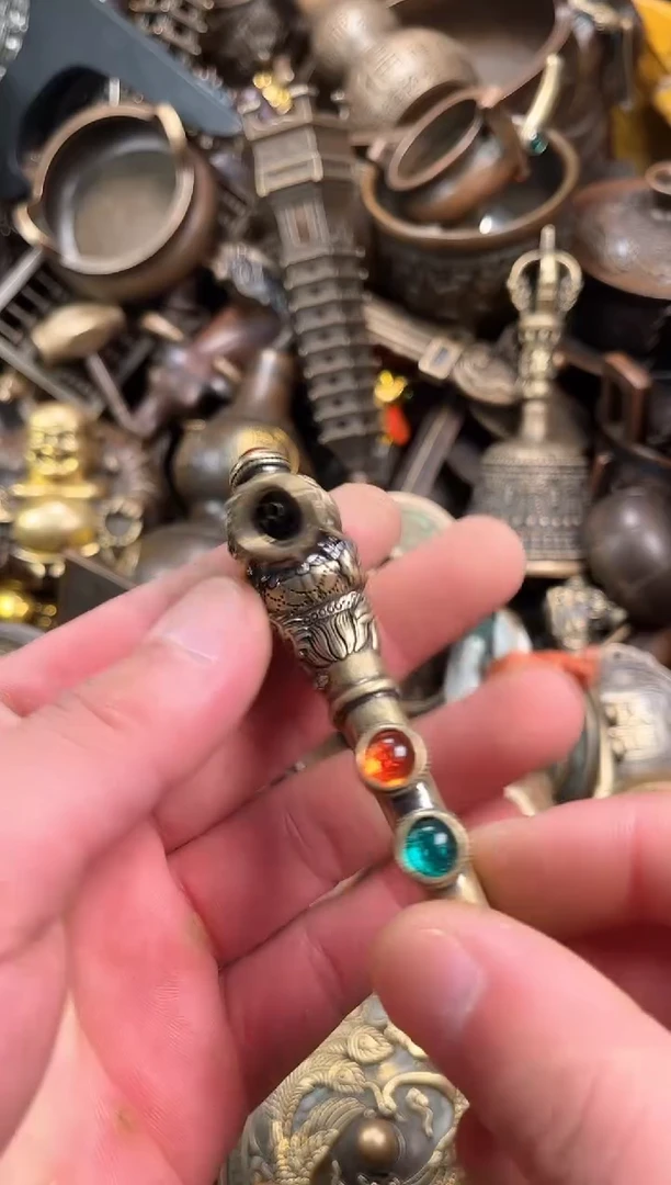 精美铜器点击下单