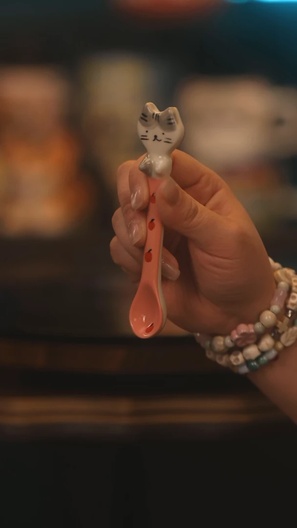 【闪购商品】摆件景德镇釉下彩绘设计师款式陶瓷