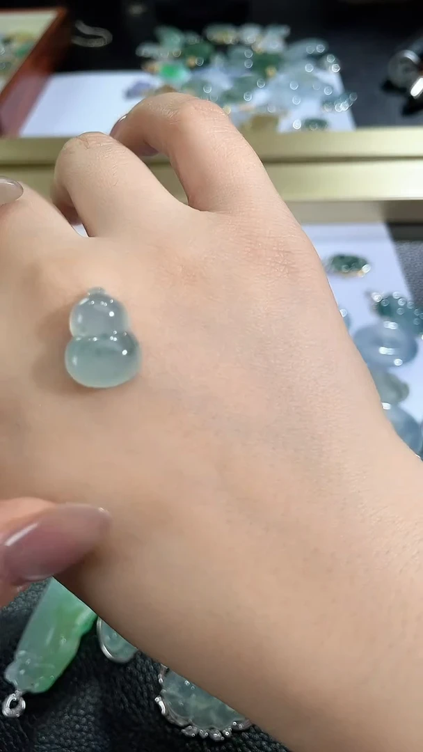 未镶嵌定制翡翠?****李2026123001