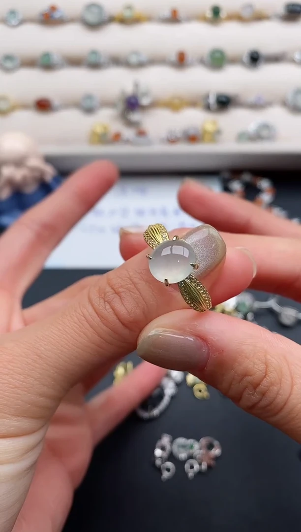 银S925镶嵌戒指翡翠444444+3