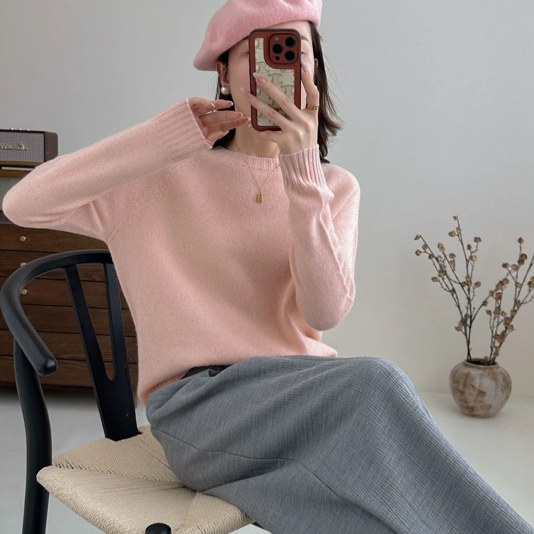 简爱2025新款羊毛点子低领宽松时尚百搭
