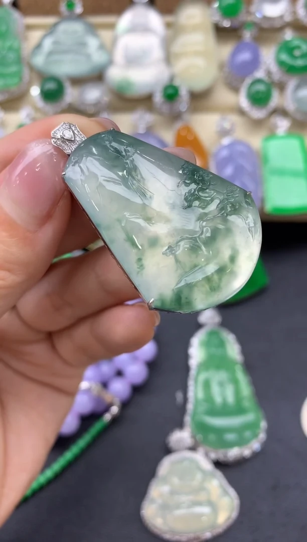 【闪购商品】翡翠颈饰18K金镶嵌493-中国好珍宝