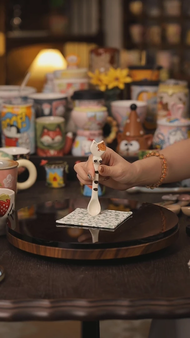 景德镇釉下彩绘设计师款式陶瓷