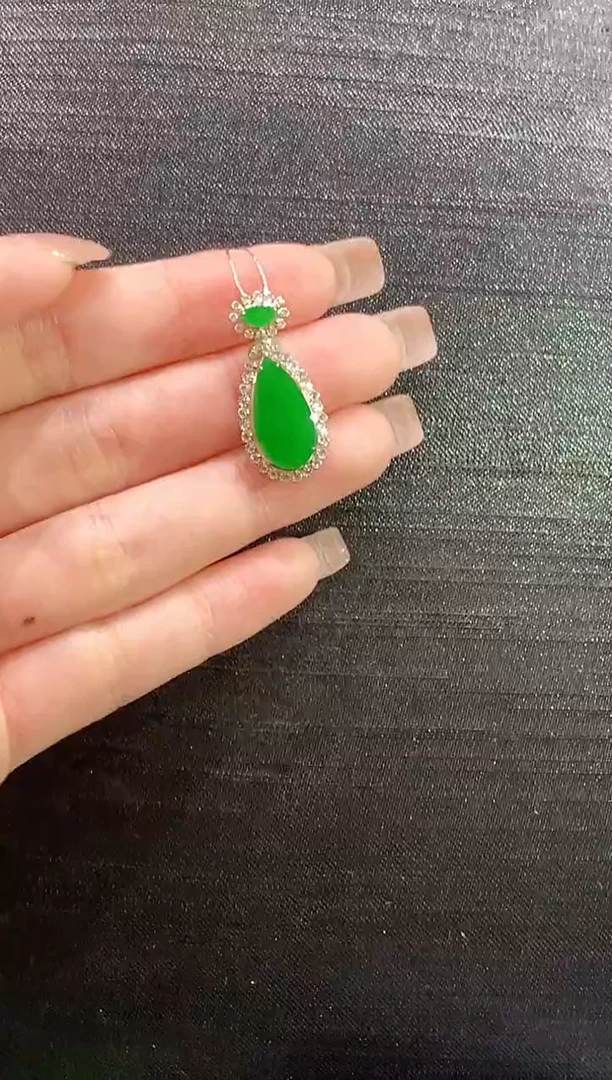 吊坠(不含链)18K金镶嵌翡翠ZJ多样性发其一