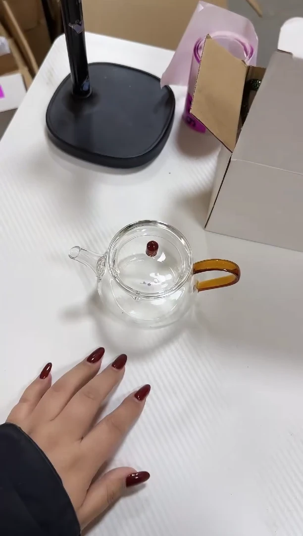 【闪购商品】上喜琥珀色青云壶