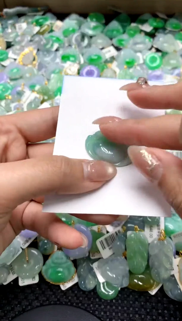 【闪购商品】翡翠颈饰18K金镶嵌1111111111111111