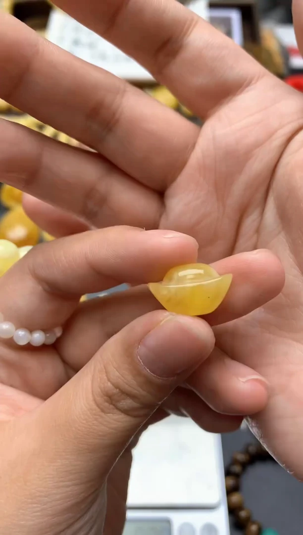 【闪购商品】琥珀珠宝奇石未镶嵌021蜜蜡花粉小坑有强迫症的不要拍