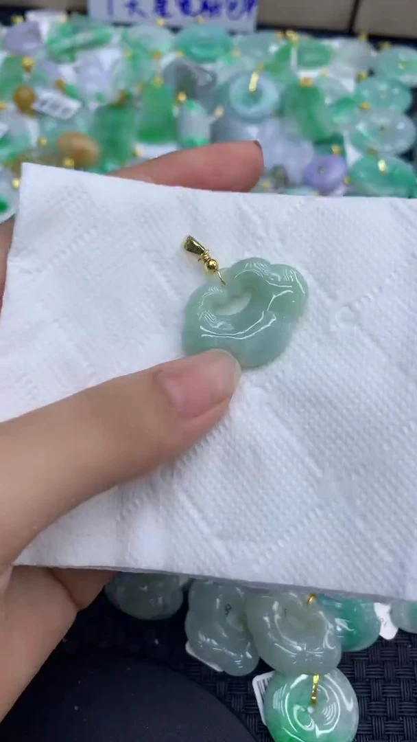 颈饰未镶嵌翡翠天然缅甸A货翡翠