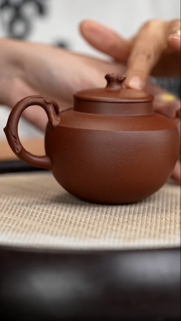 茶壶紫砂GHJ72汲鼓底槽清230cc