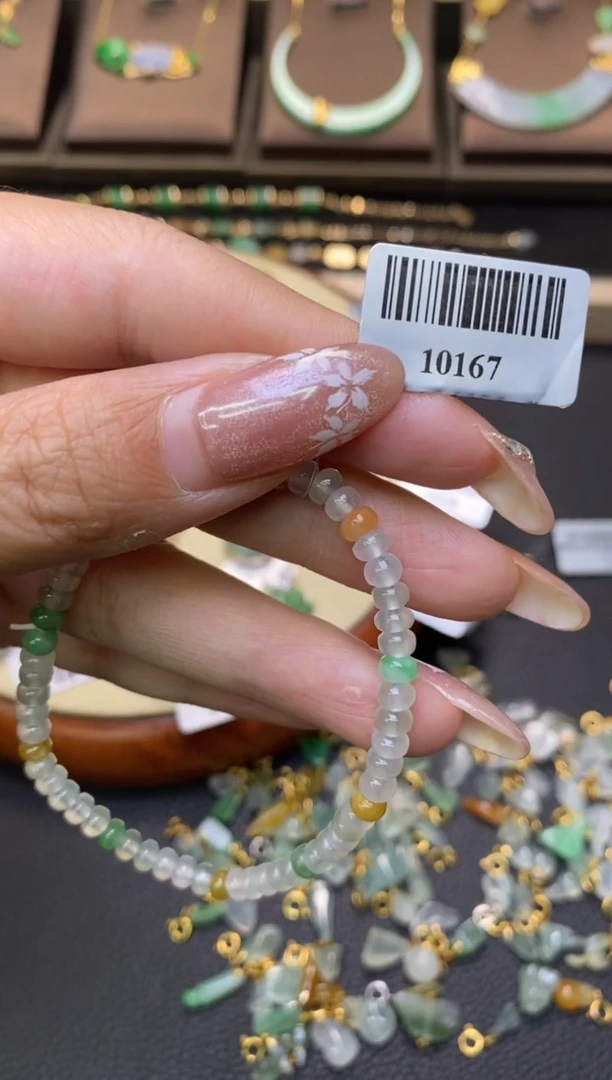 翡翠未镶嵌颈饰净货10167