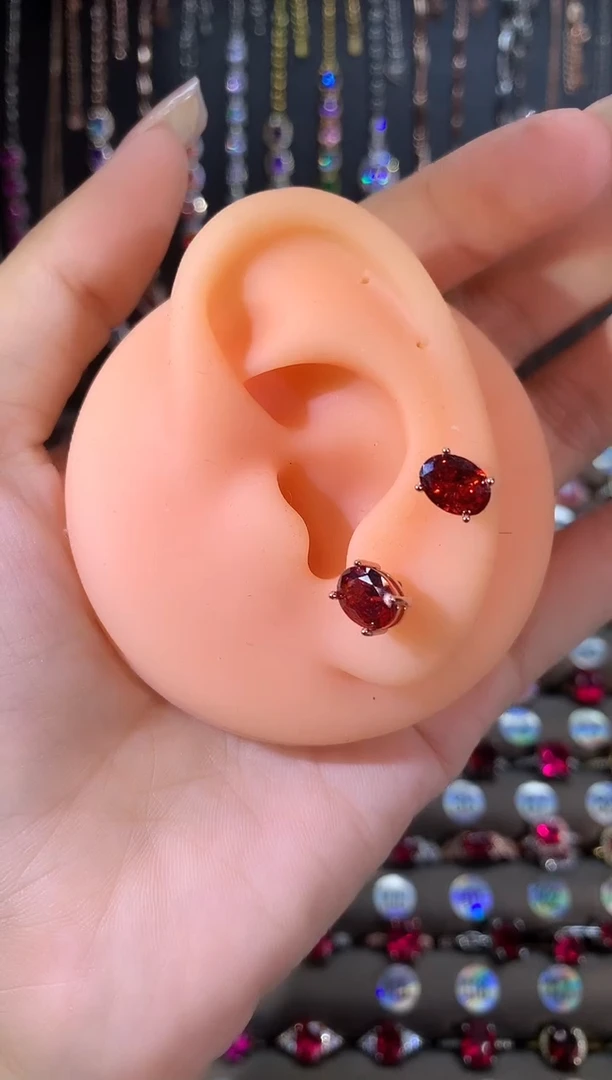 银S925镶嵌耳饰石榴石68玫瑰金