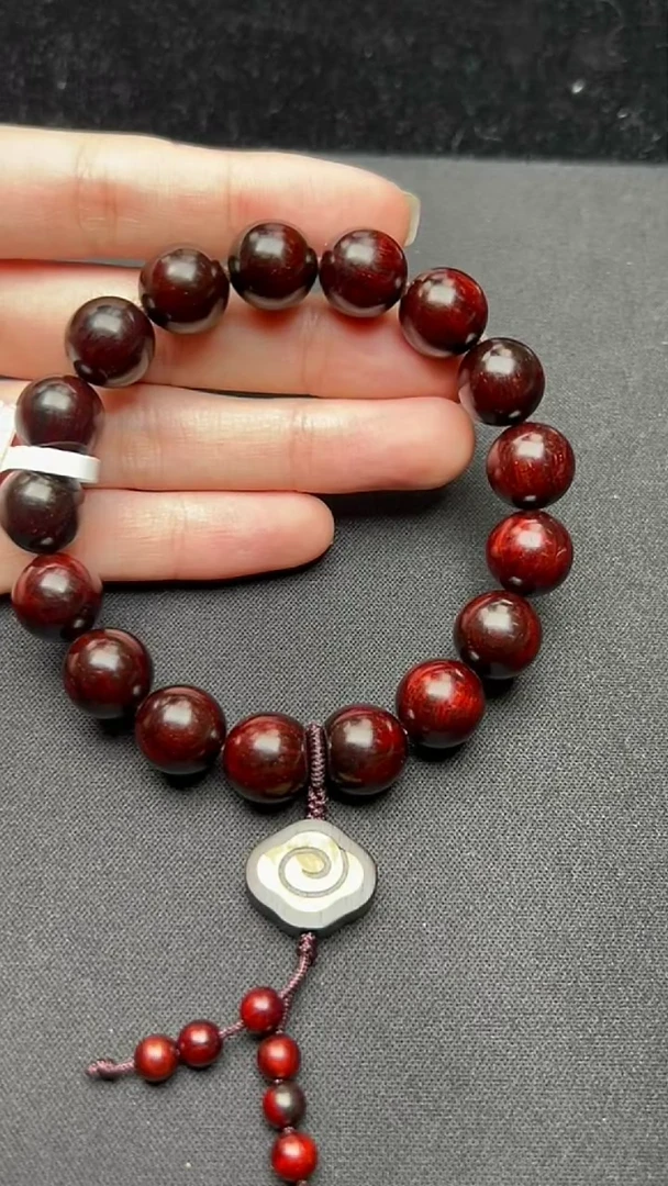 【闪购商品】小叶紫檀手串/手链HBMZ000137